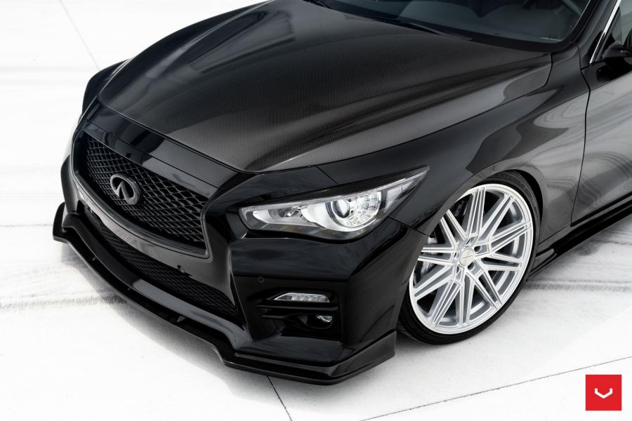 Детали экстерьера Infiniti Q50S on Vossen Wheels (CV10) 2019 года  (фото 5 из 21)